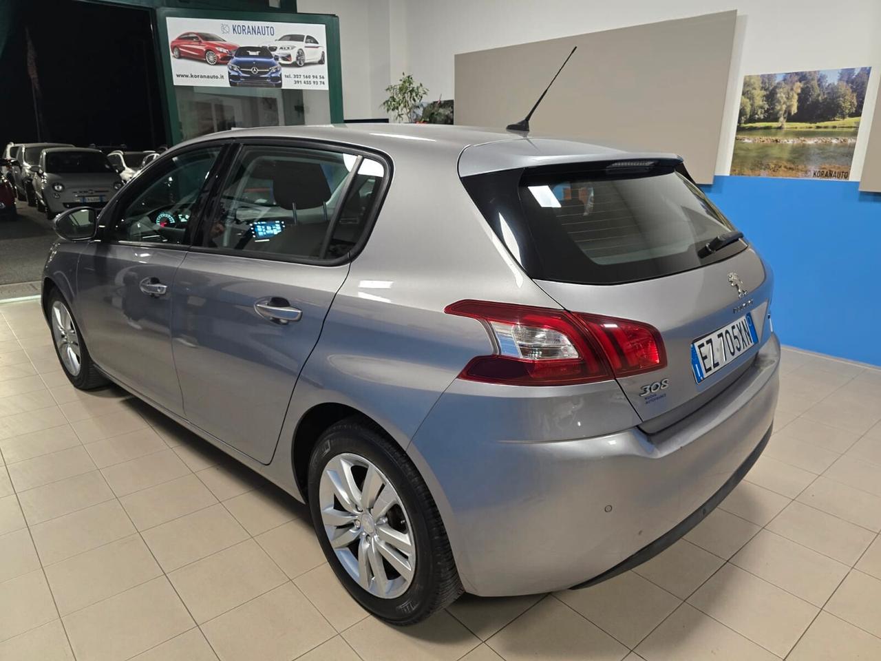 Peugeot 308 BlueHDi 120 S&S Business