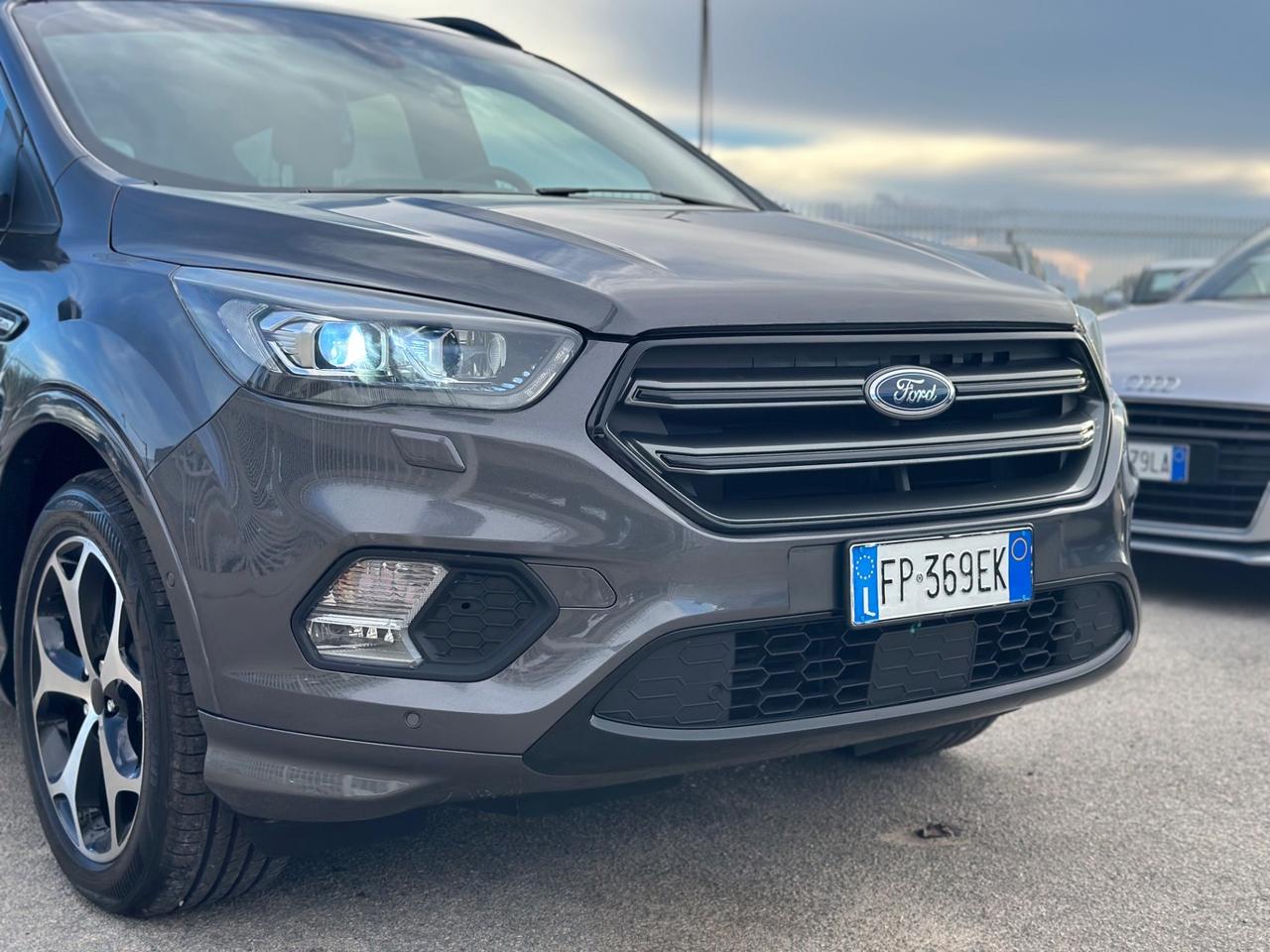 Ford Kuga 2018 2.0 TDCI 150 CV AUT. 4WD ST-Line
