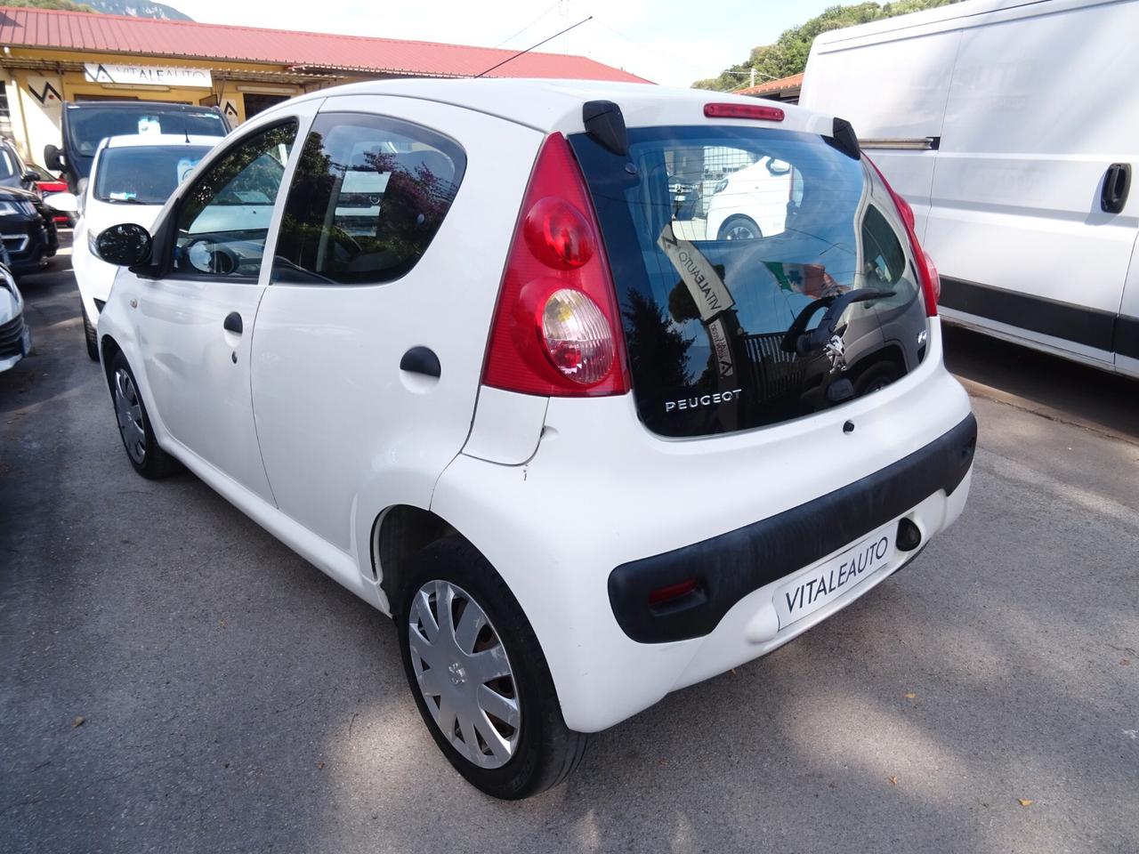 Peugeot 107 1.0 68CV 5p. Plaisir