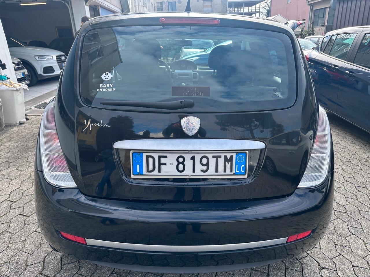 Lancia Ypsilon 1.2 Argento