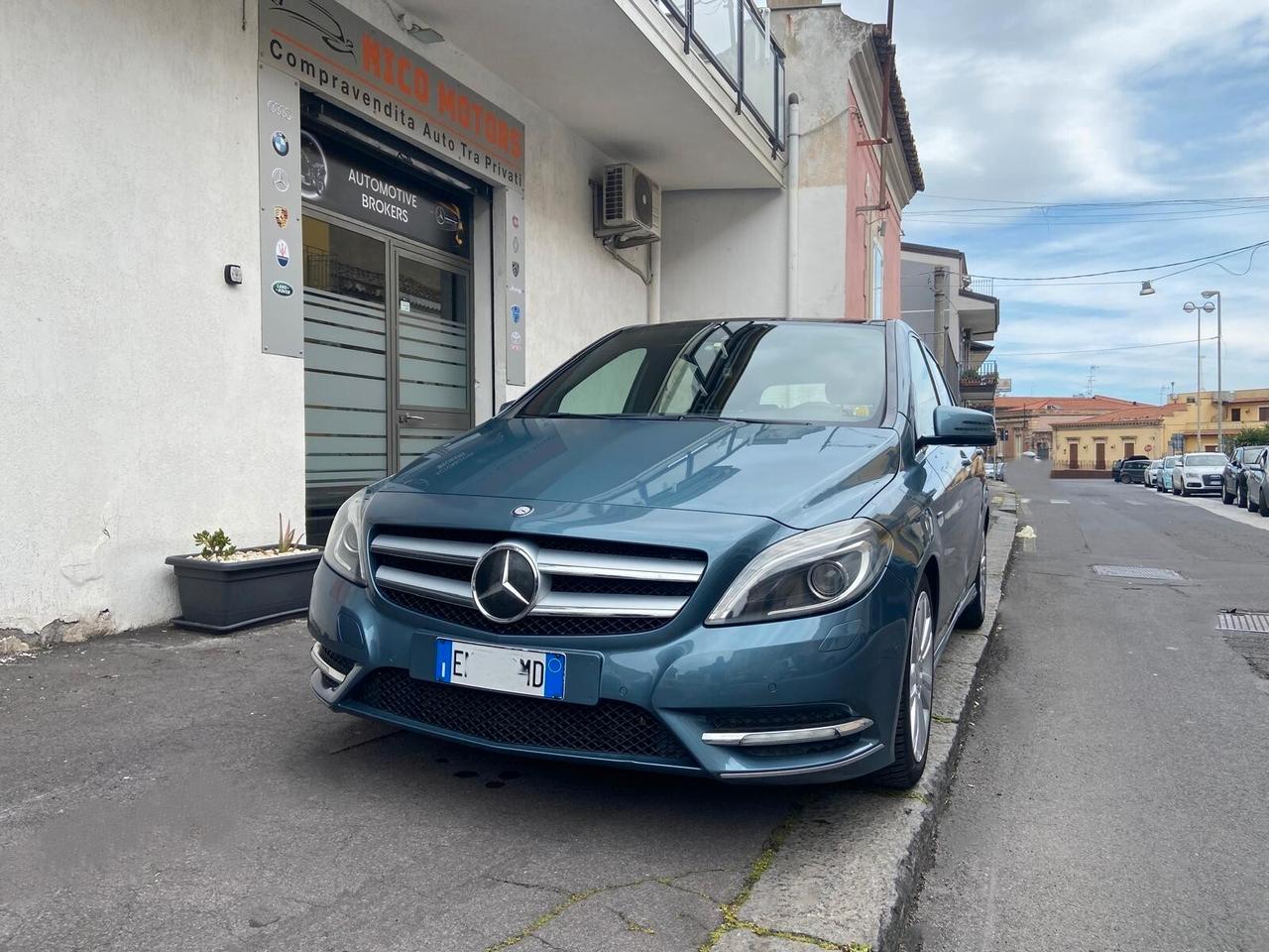 Mercedes-benz B 200 CDI BlueEFFICIENCY Premium