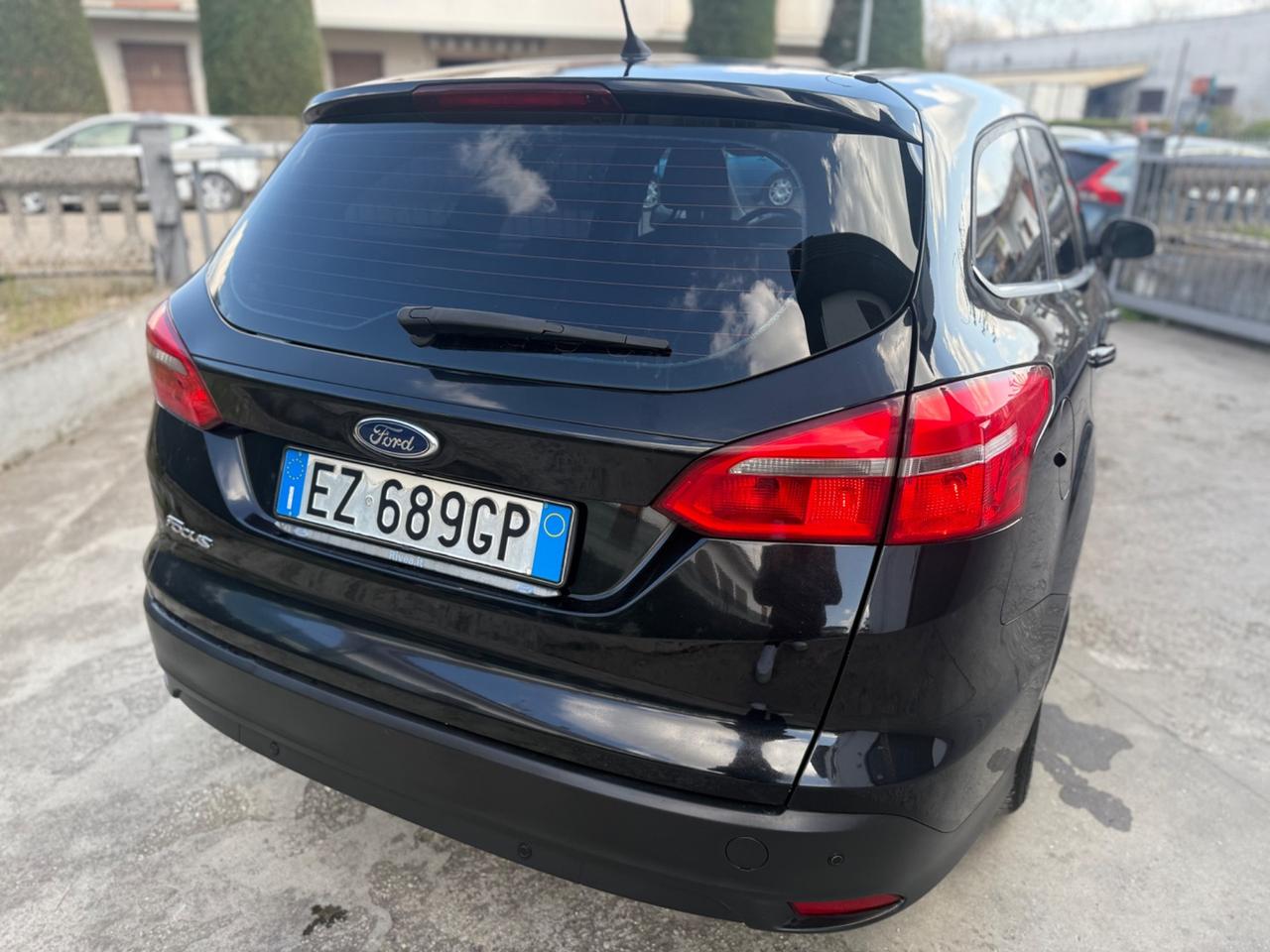 Ford Focus 1.5 TDCi TITANIUM NEOPAT. 2015 EURO 6