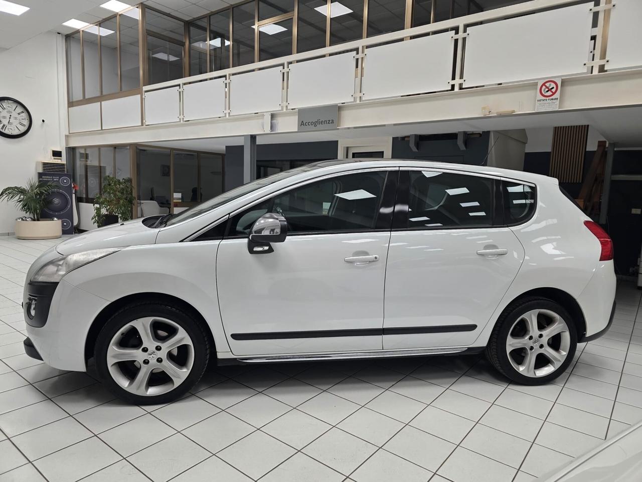 Peugeot 3008 1.6 HDi 110CV Outdoor