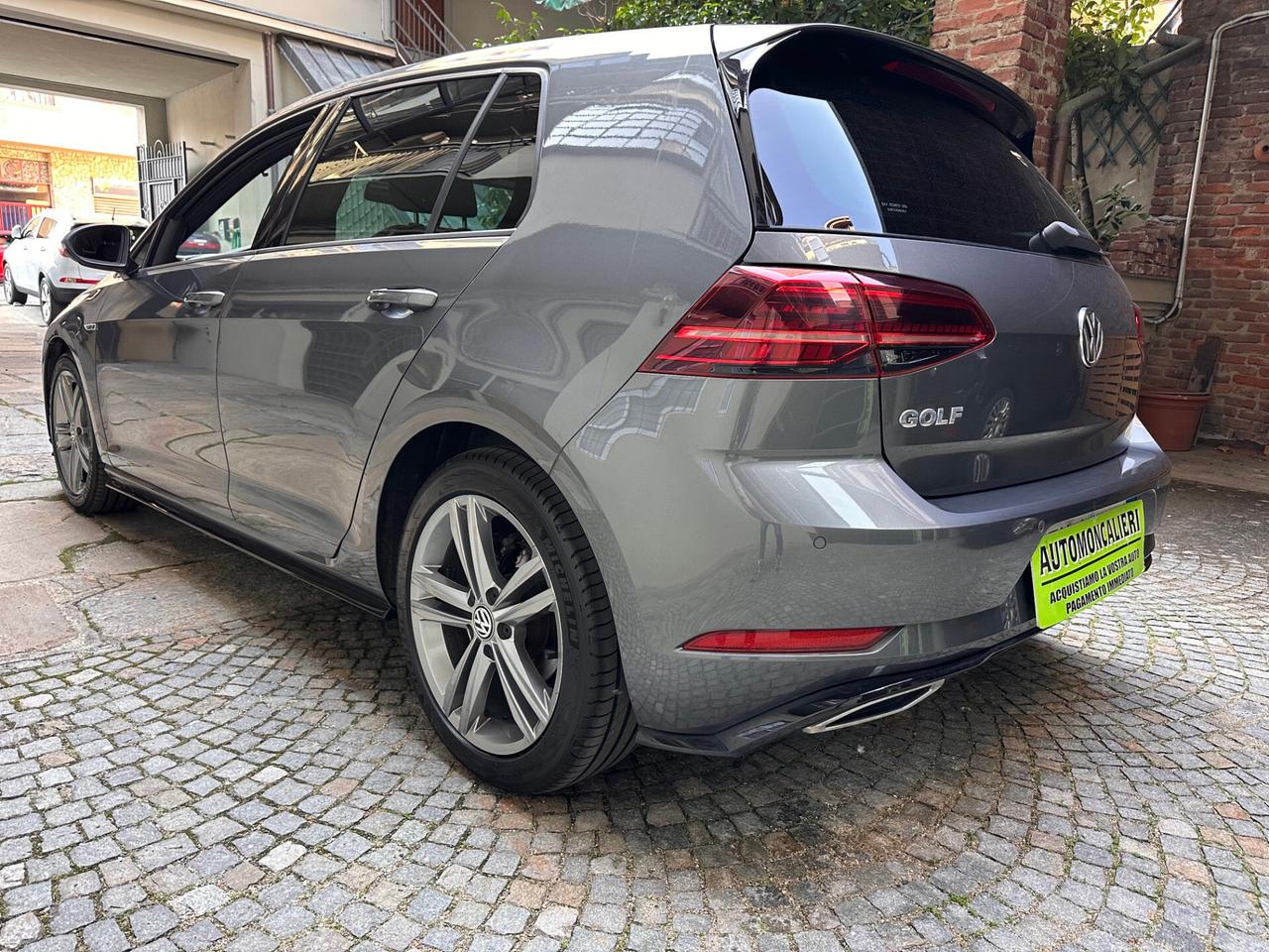 Volkswagen Golf 1.0 TSI *R-LINE*