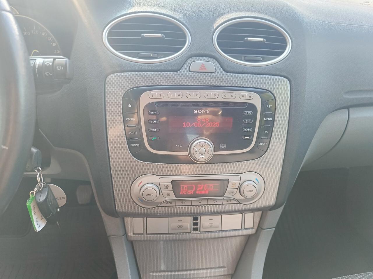 Ford Focus 1.6 TDCi SW GANCIO TRAINO
