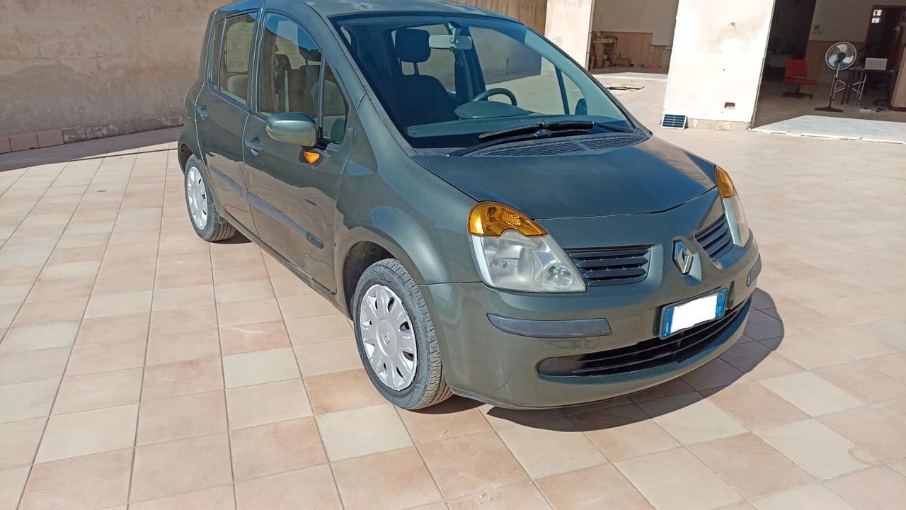 Renault Modus 1.5 dCi 70CV Confort Authentique