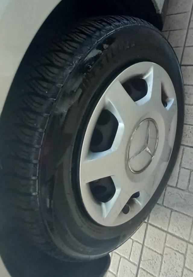 MERCEDES-BENZ A 150 BlueEFFICIENCY Premium Gpl