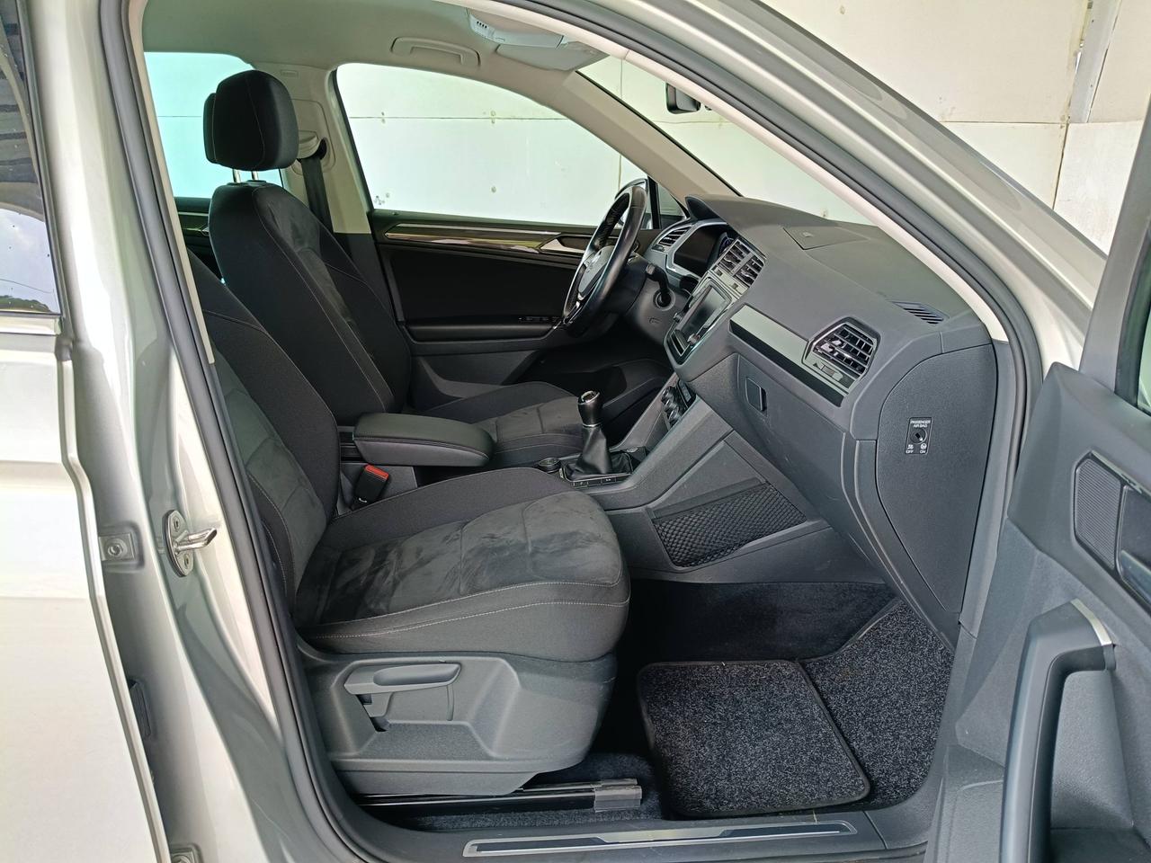 VOLKSWAGEN Tiguan II 2016 - Tiguan 2.0 tdi Executive 4motion 150cv
