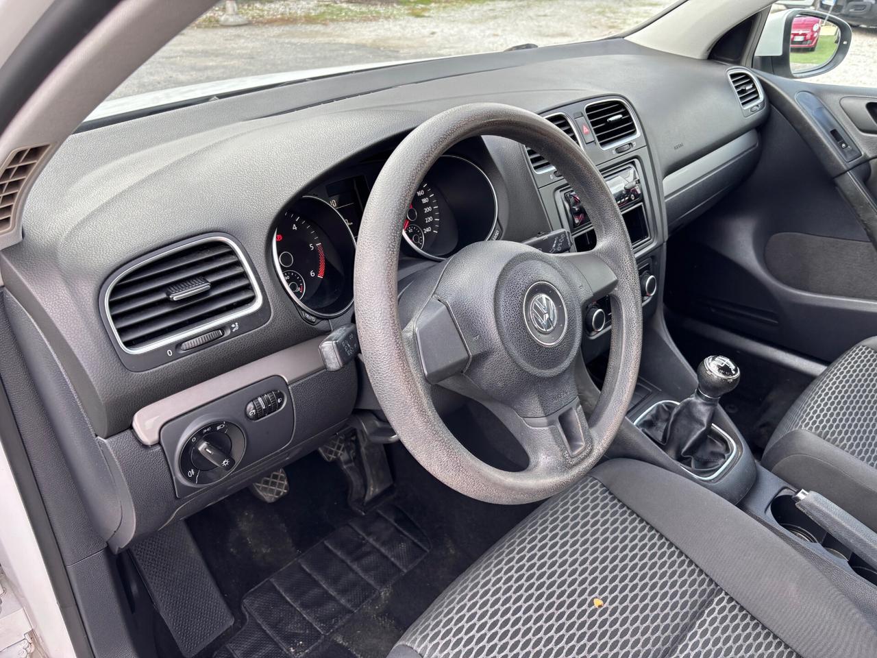 Volkswagen Golf 1.6 TDI 5p. Highline