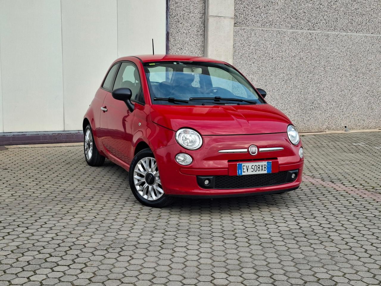 Fiat 500 1.2 Lounge *EURO 6B*