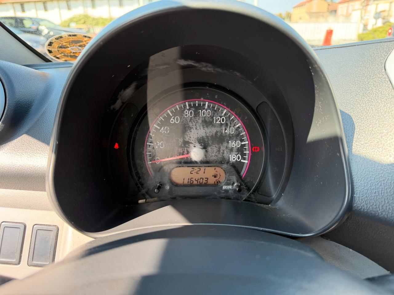Nissan Pixo 1.0 5 porte Look