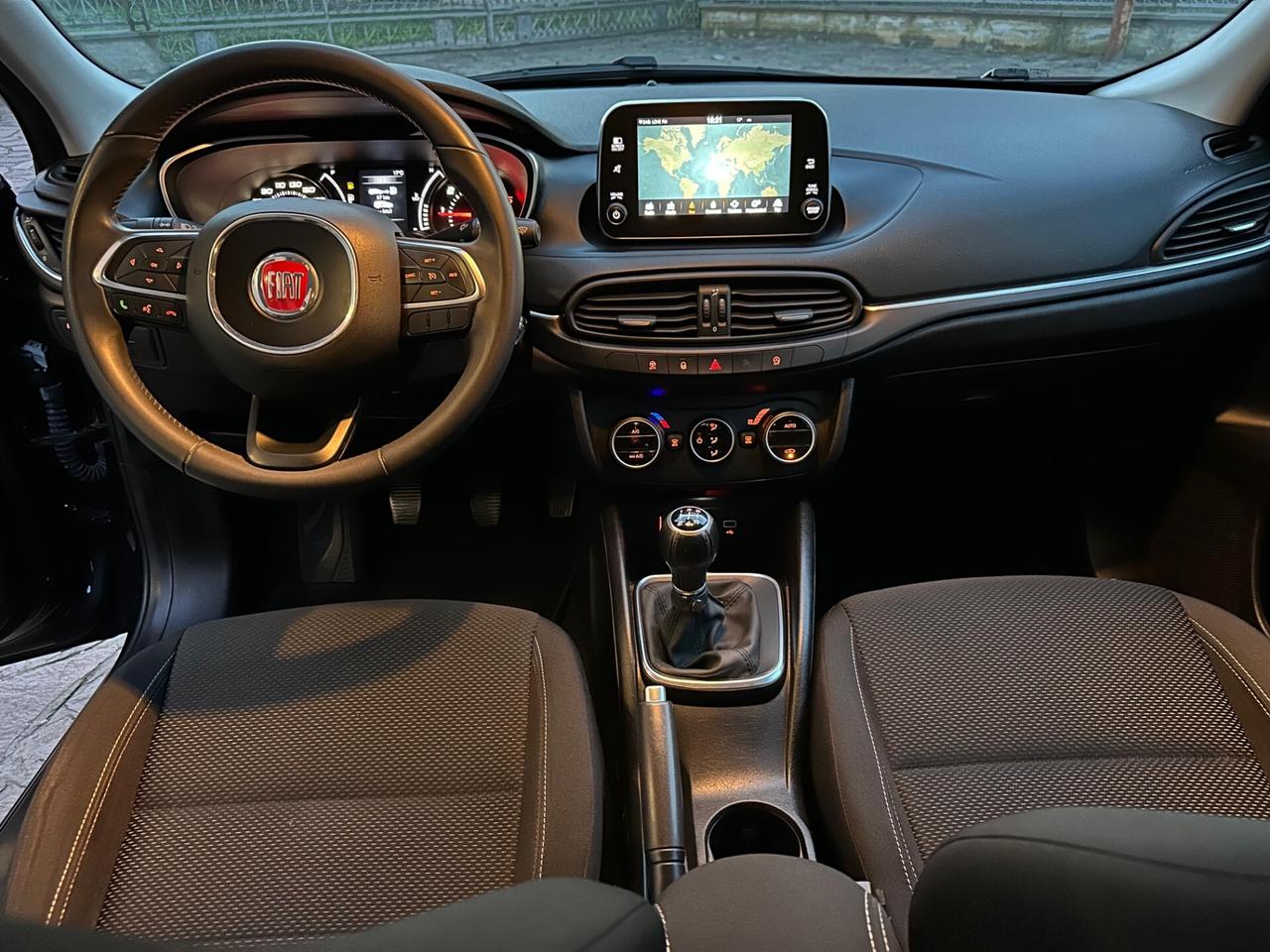 Fiat Tipo 1.3 Mjt S&S 5 porte Lounge. Neopatentati