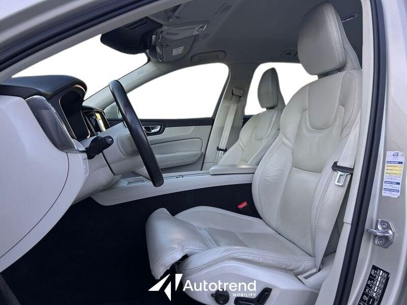 Volvo XC60 B5 235+14 CV AWD Mild-Hybrid Diesel Automatico Inscription