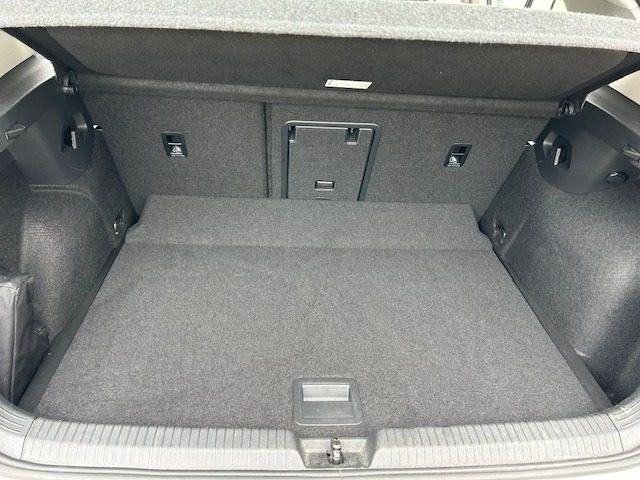 VOLKSWAGEN Golf 1.5 TGI DSG Life