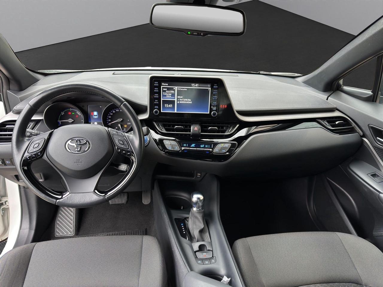 Toyota C-HR 1.8h Active e-cvt