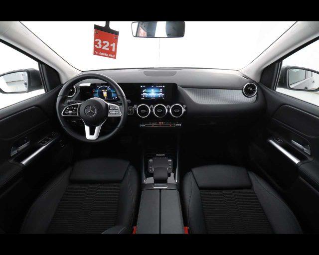 MERCEDES-BENZ B 180 d Automatic Sport