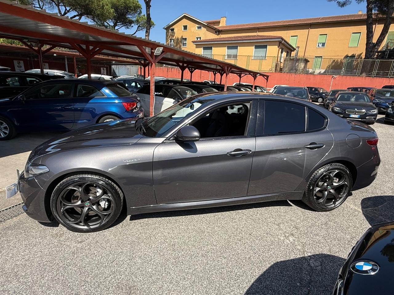 Giulia 2.2 Turbodiesel 210 CV AT8 AWD Q4 Veloce-unipro