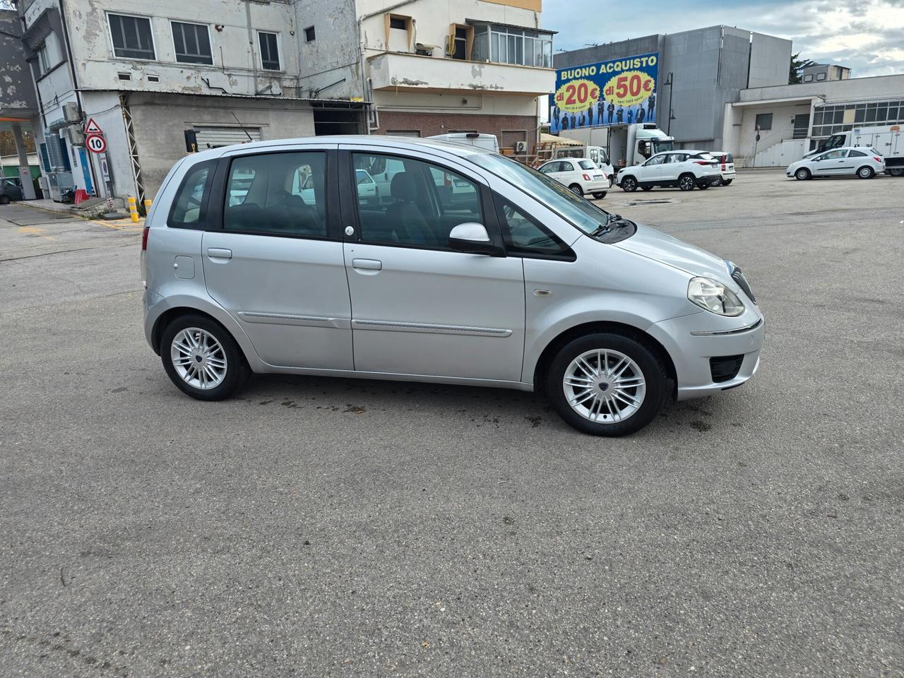 Lancia MUSA 1.4 Argento Ecochic GPL