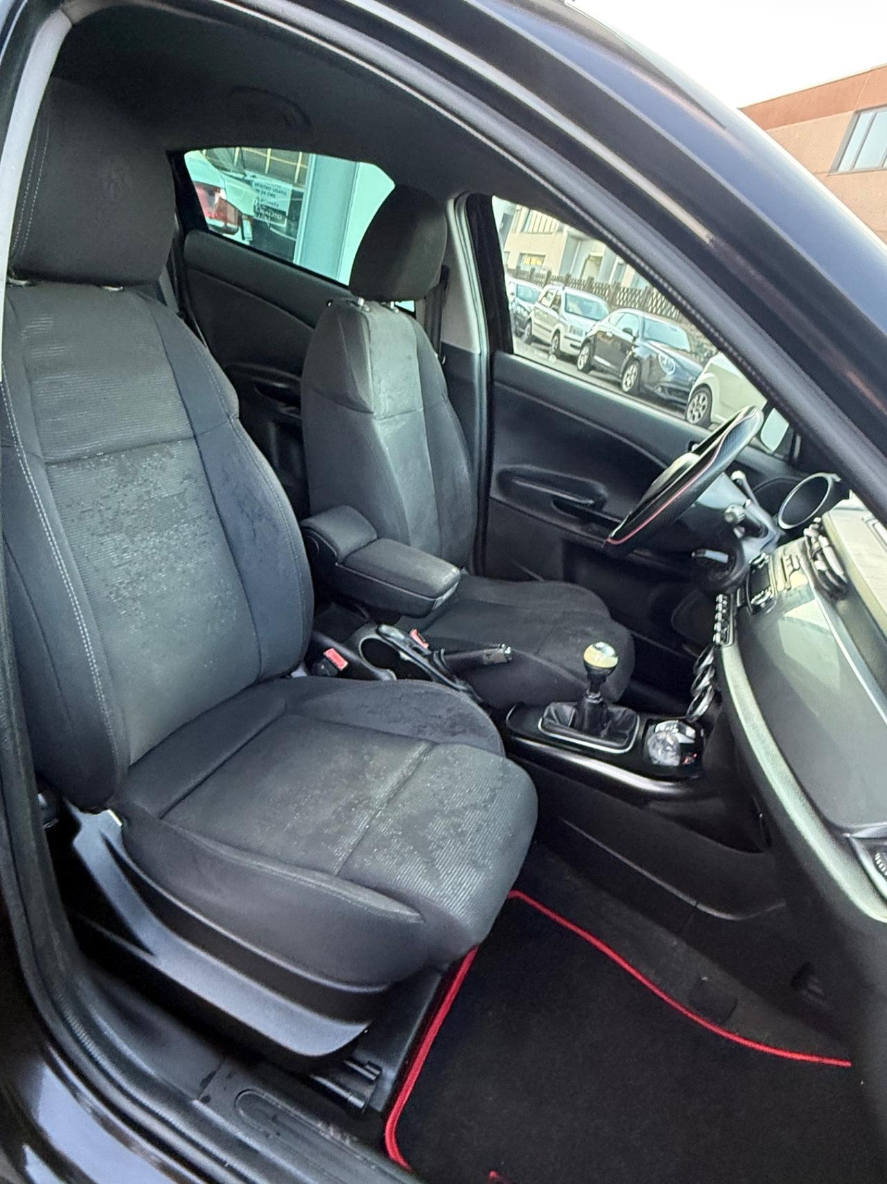 Alfa Romeo Giulietta 1.4 Turbo 120 CV GPL Distinctive