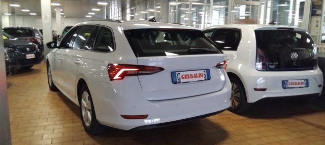 SKODA Octavia 2.0 TDI SCR Wagon Executive