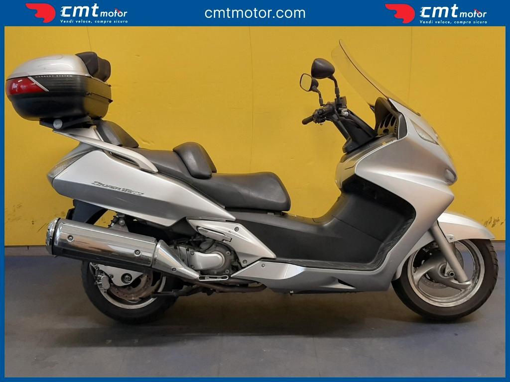 Honda Silver Wing 600 - 2001