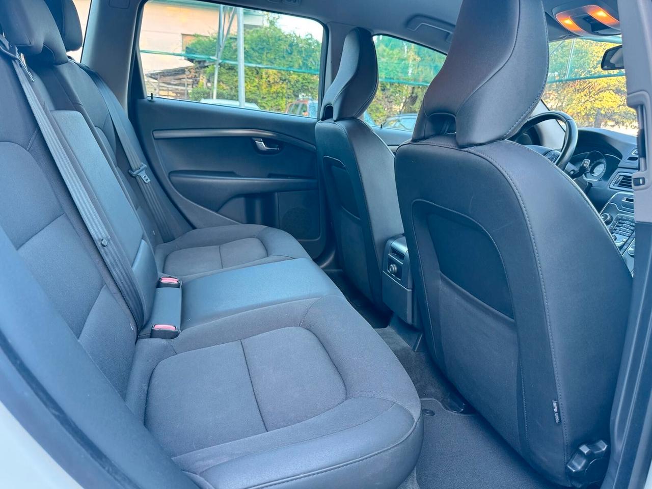 Volvo XC 70 XC70 D4 AWD Geartronic Momentum