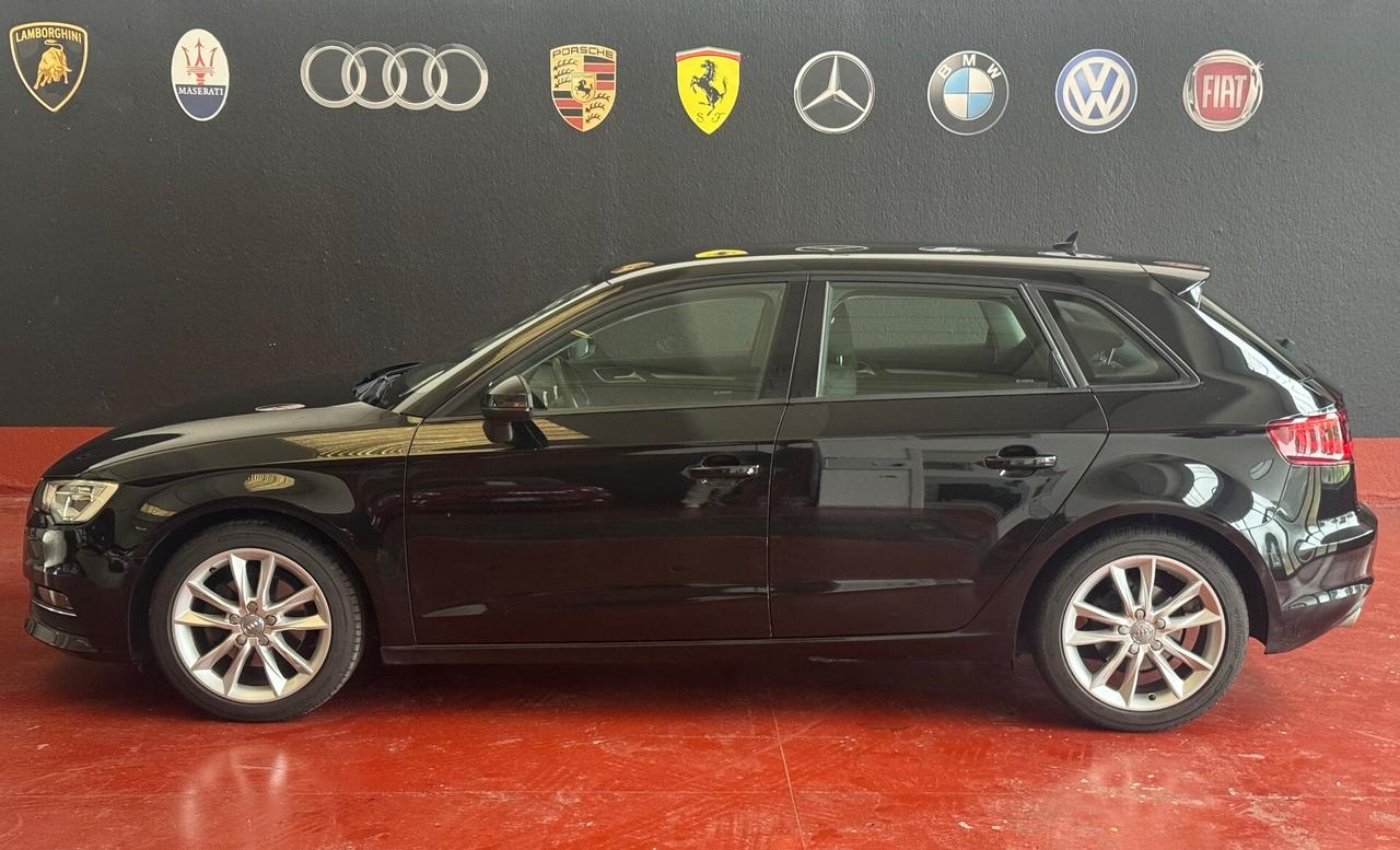 Audi A3 1.6 TDI clean diesel S tronic Garanzia