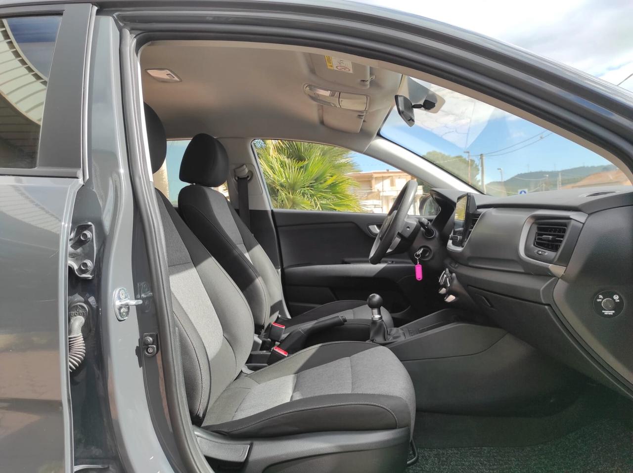 Kia Stonic 1.2 DPI Urban