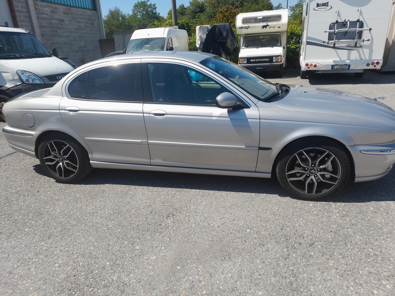Jaguar X-Type 2.5 V6 24V cat Executive