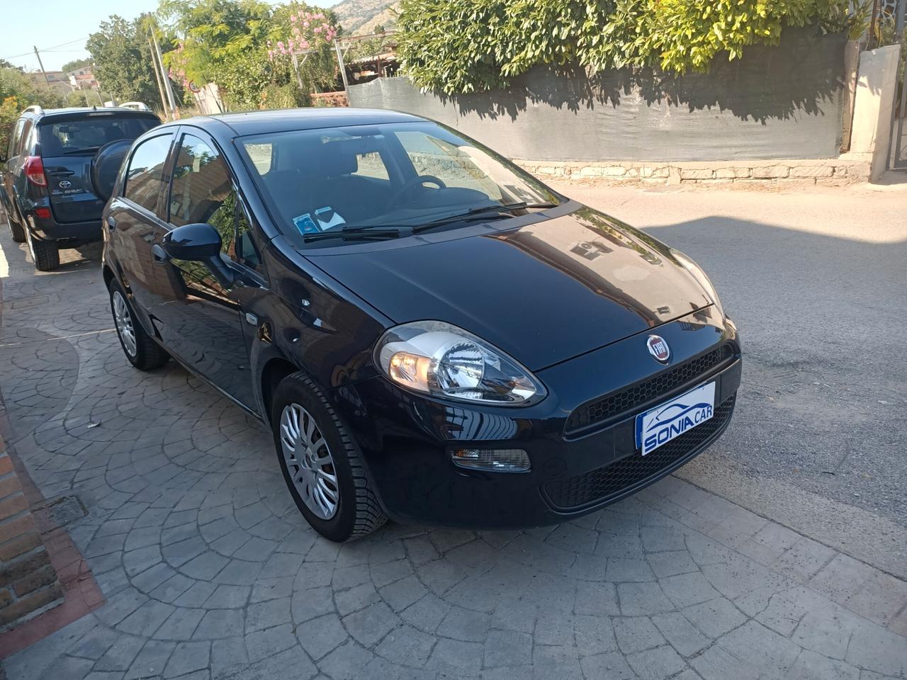 Fiat Punto 1.2 8V 5 porte Lounge con gpl