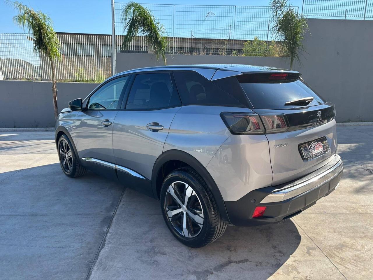Peugeot 3008 BlueHDi 130 S&S Allure *•*•*•*