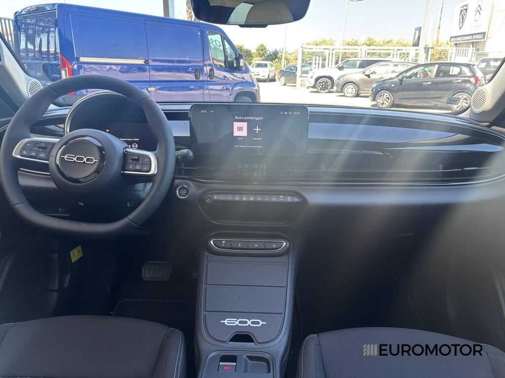 Fiat 600 1.2 Hybrid Icon eDCT