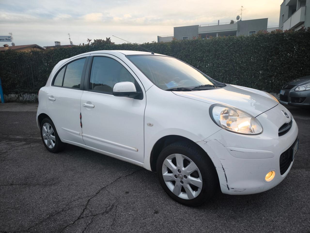 NISSAN MICRA 1,2 BENZ- CAMBIO AUTOMATICO-KM 78000-