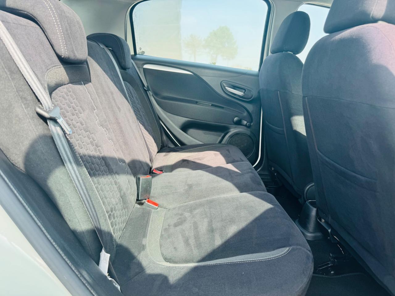 Fiat Punto 1.3 MJT II 75 CV 5 porte Street