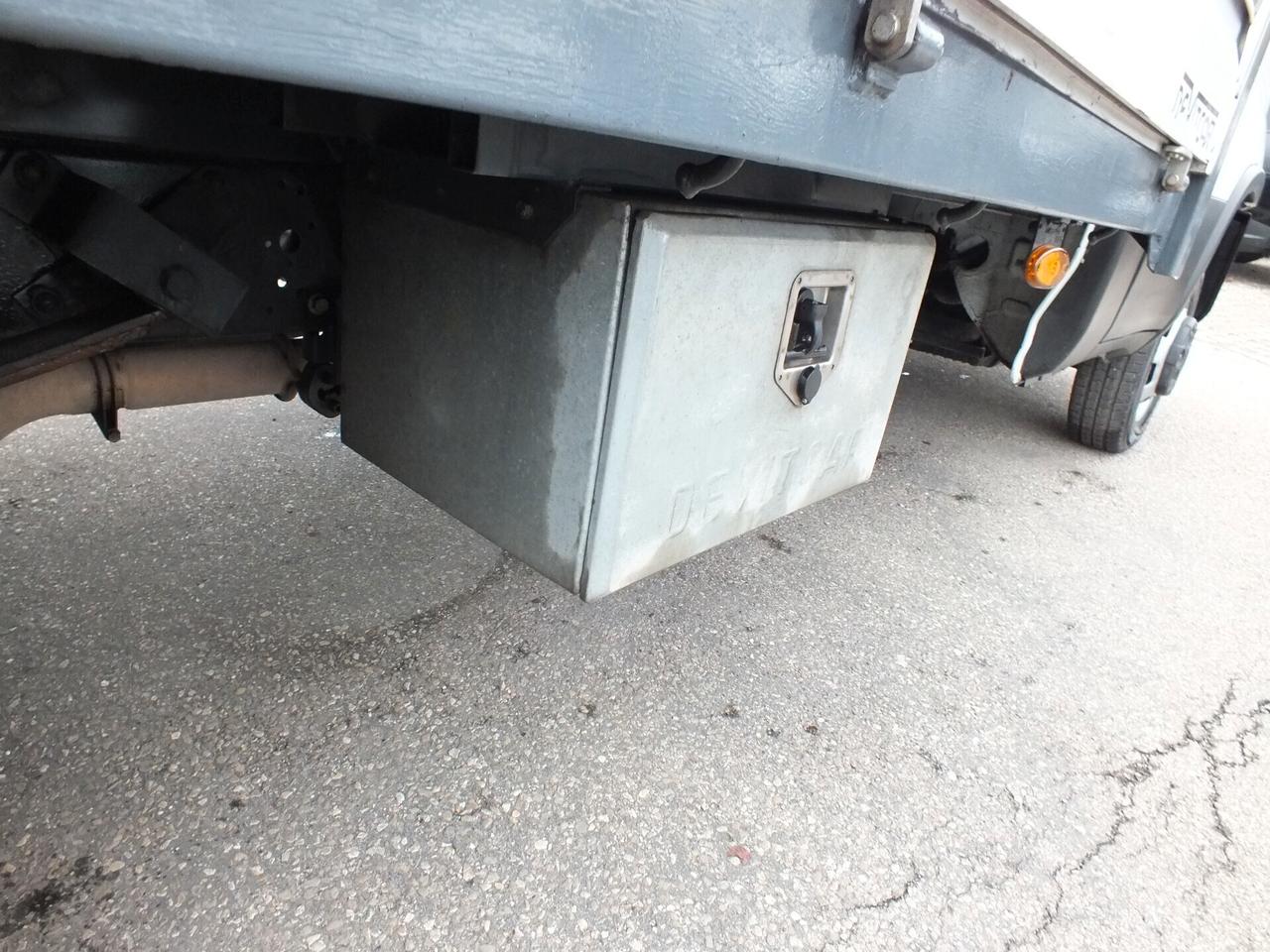 IVECO DAILY 35C14 2.3 CASSONE 4 METRI 40.000 KM