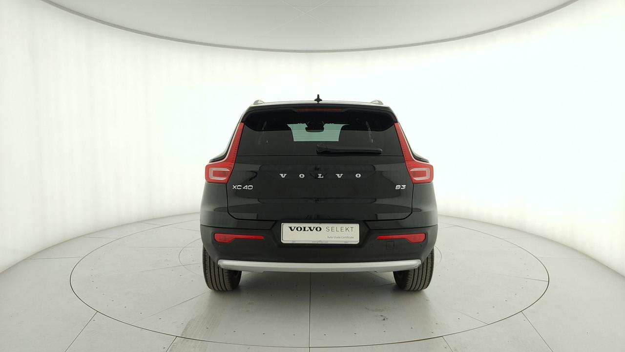 VOLVO XC40 2.0 b3 Core auto