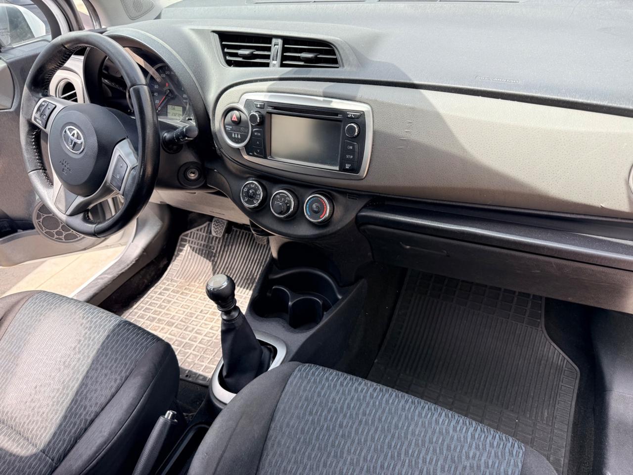 Toyota Yaris 1.4 D-4D 5 porte Lounge