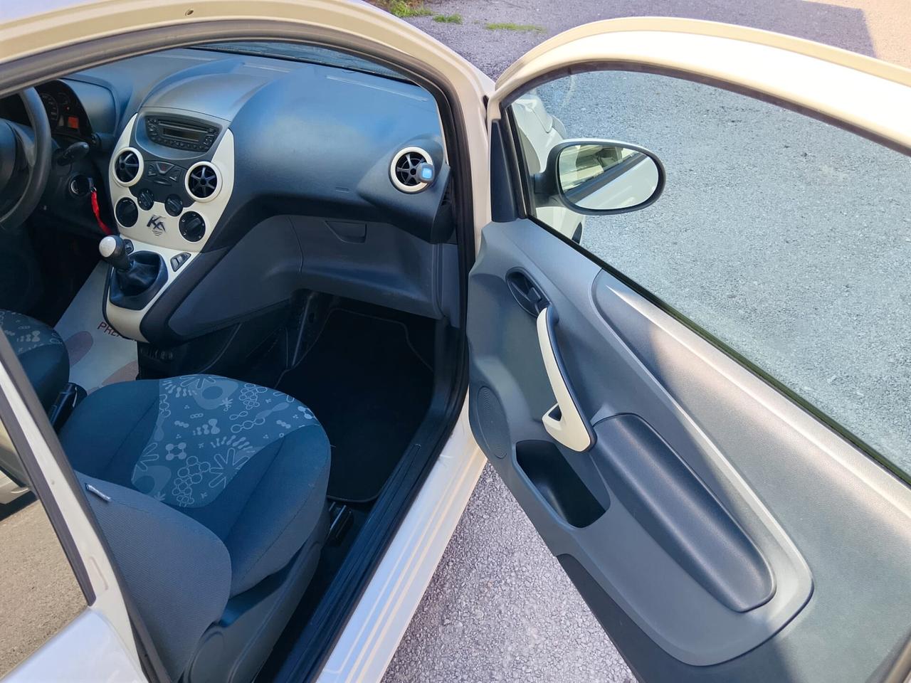 Ford Ka Ka+ 1.2 8V 69CV 2010 12 mesi di garanzia e manutenzione