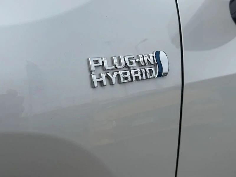 Suzuki Across 2.5 Plug-in Hybrid E-CVT 4WD Top
