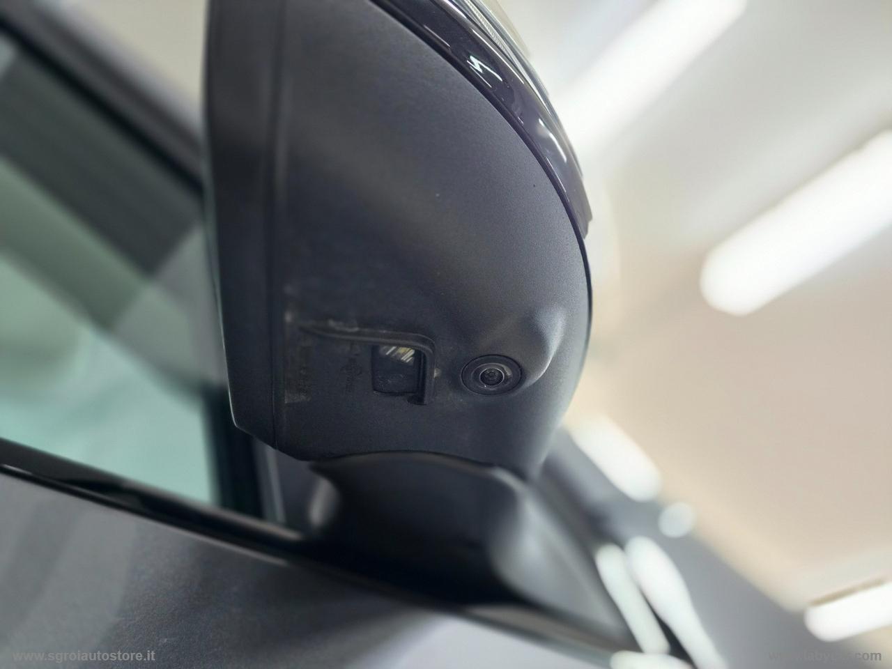 MERCEDES-BENZ GLA 220 d Automatic Premium