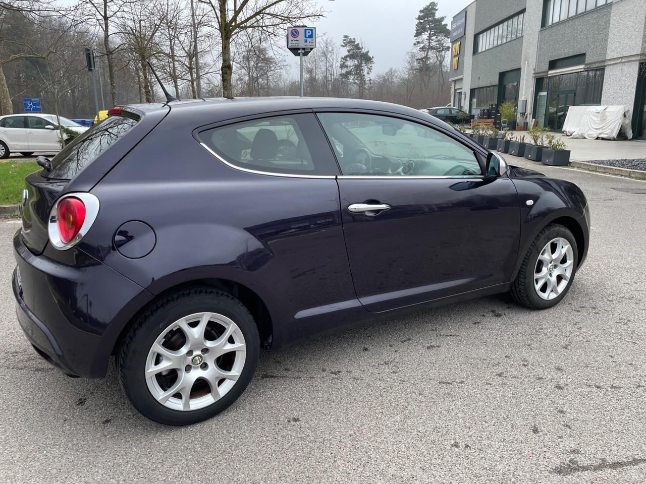 Alfa Romeo MiTo 1.4 78 CV 8V S&S Distinctive*Neo patentati *