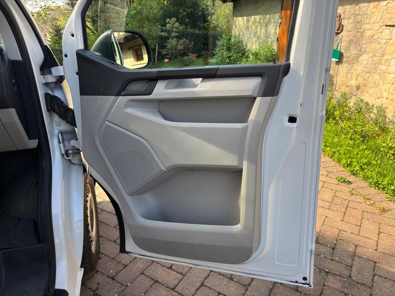 Volkswagen Transporter 2.0 TDI 150CV 4Motion vetrato