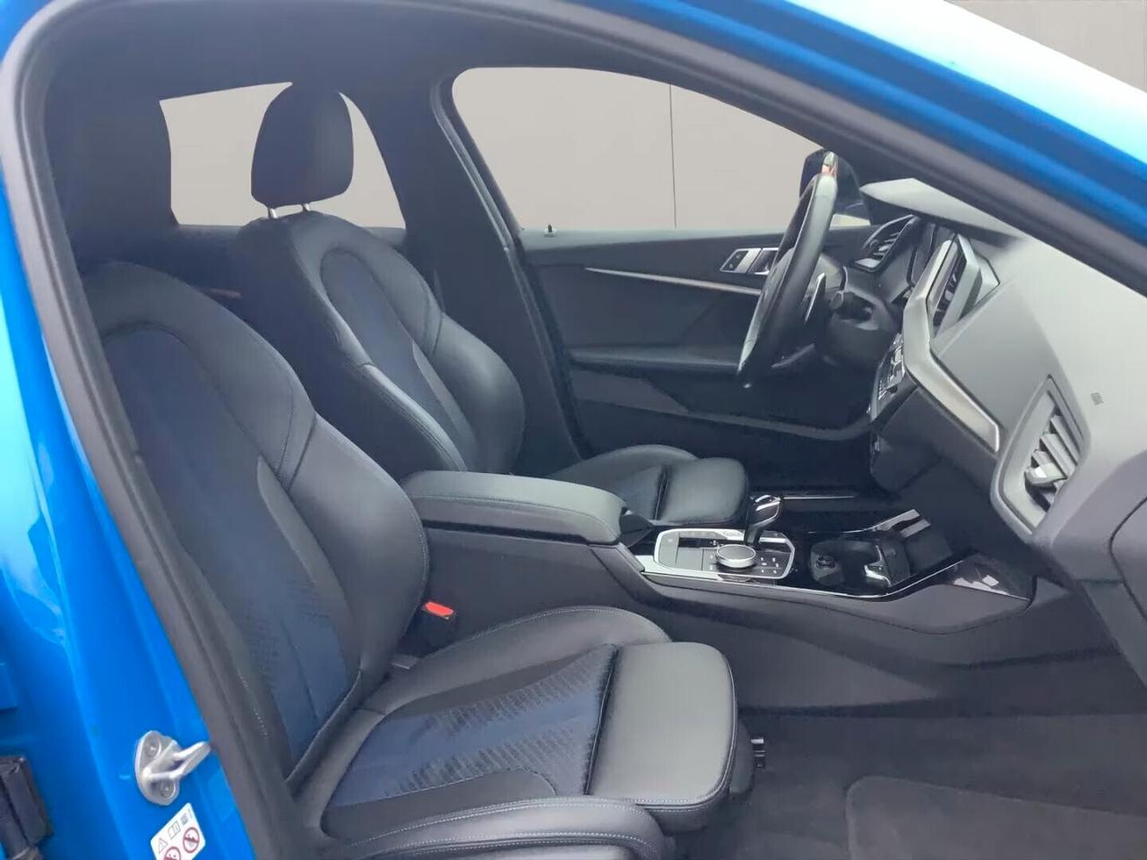 BMW M135 I-xDRIVE+NAV+CARPLAY+BUSINESS-P+SHZ !!Finanzio Fini a 180 Mesi Ant 0 rata 200 mese!!