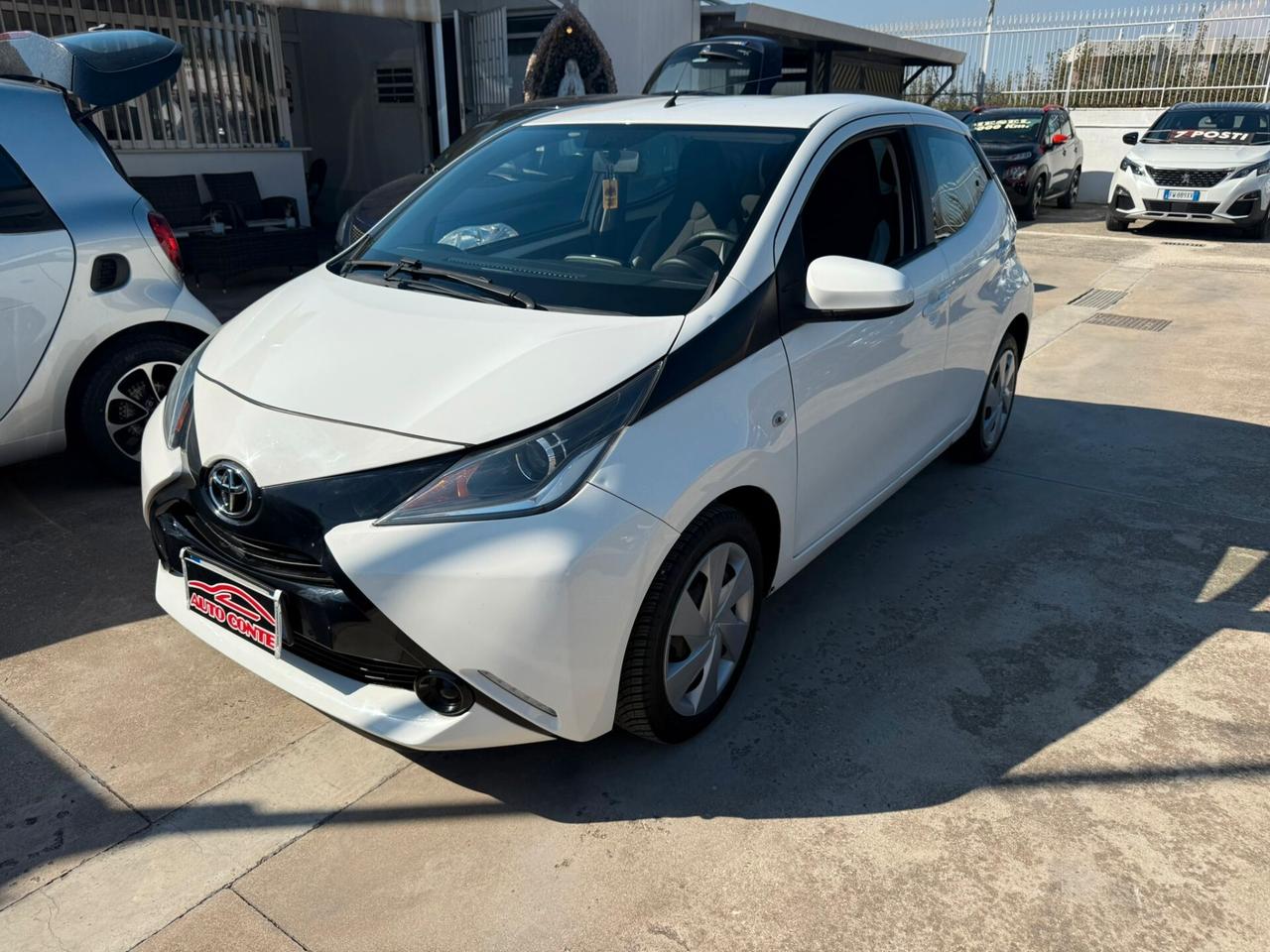 Toyota Aygo 1.0 VVT-i 69 CV 5 porte x-cool