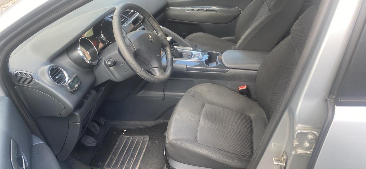 Peugeot 3008 1.6 HDi 110CV Tecno