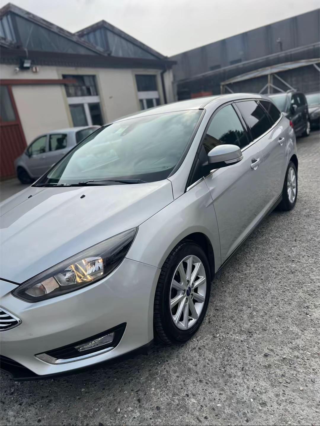 Ford Focus 1.0 EcoBoost 125 CV Start&Stop SW Titanium