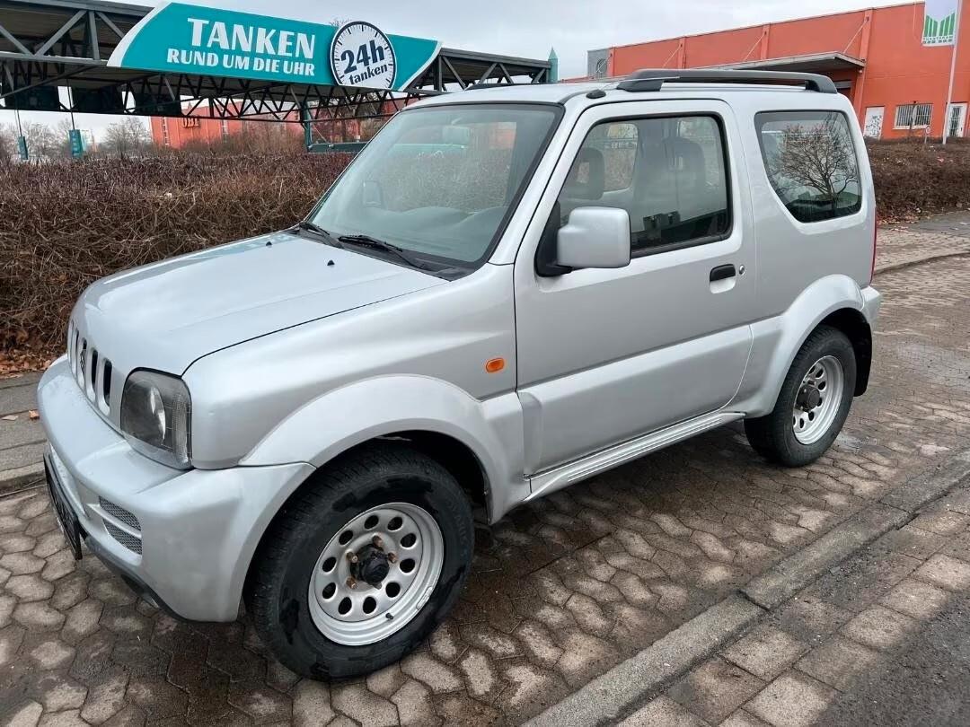 Suzuki Jimny 1.3i 16V cat 4WD JLX
