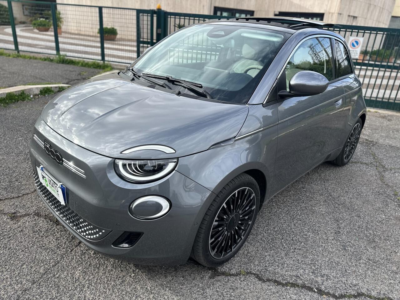 Fiat 500 La Prima 42kWh 118cv Tetto APRIBILE