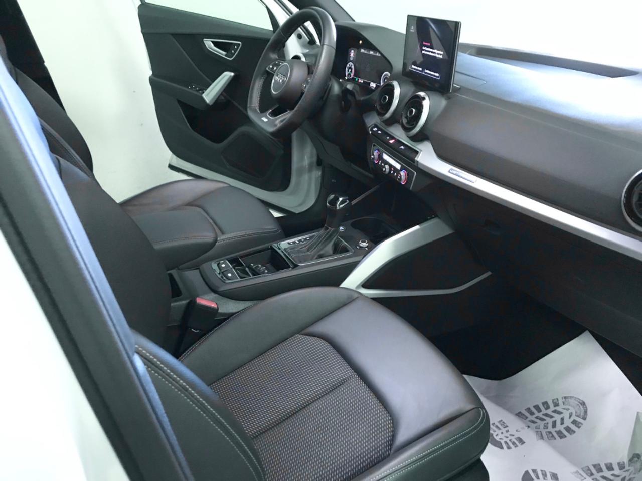Audi Q2 35 TDI S tronic line Edition