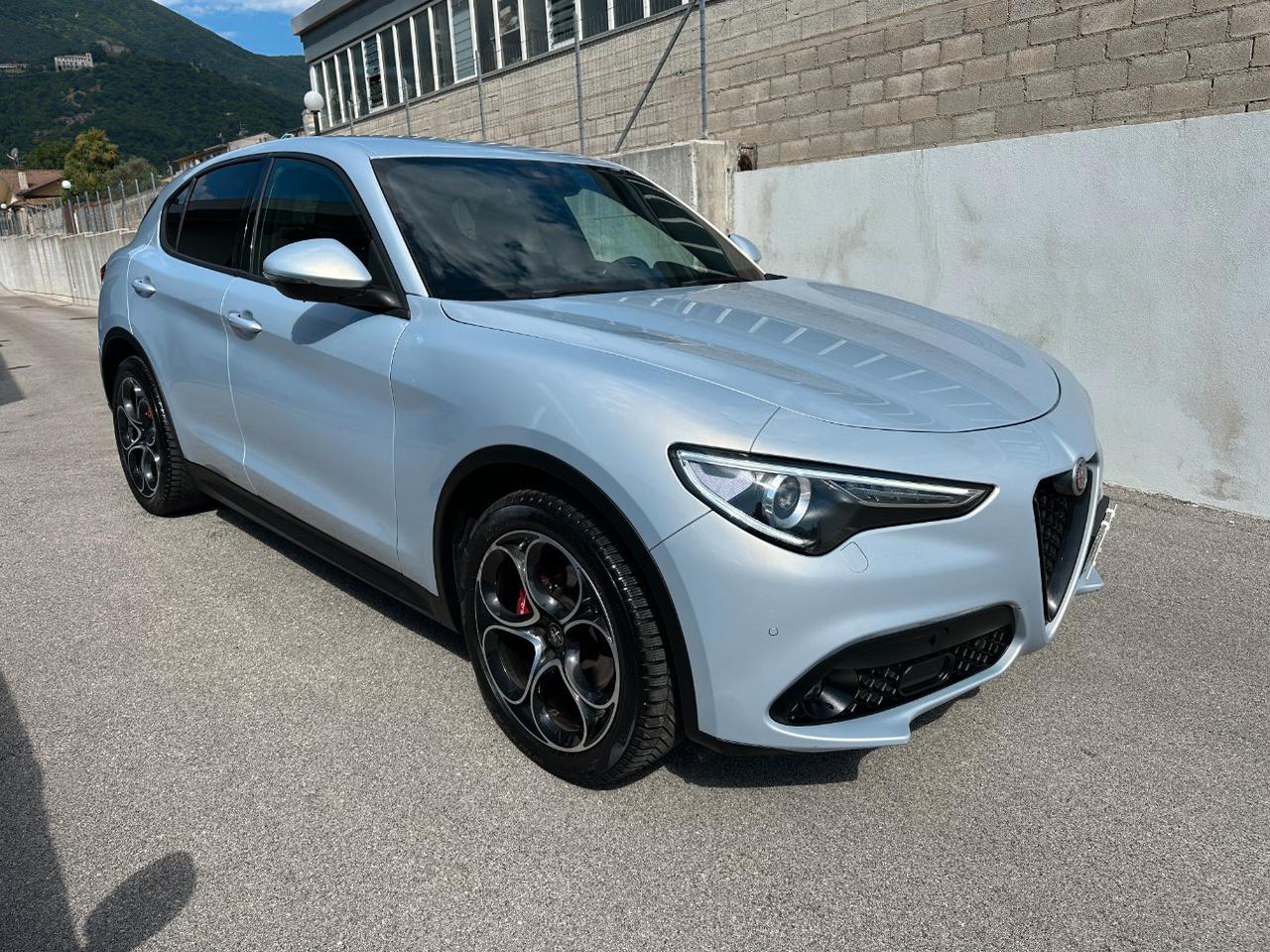 Alfa Romeo Stelvio 2.2 t Sprint Q4 190cv auto